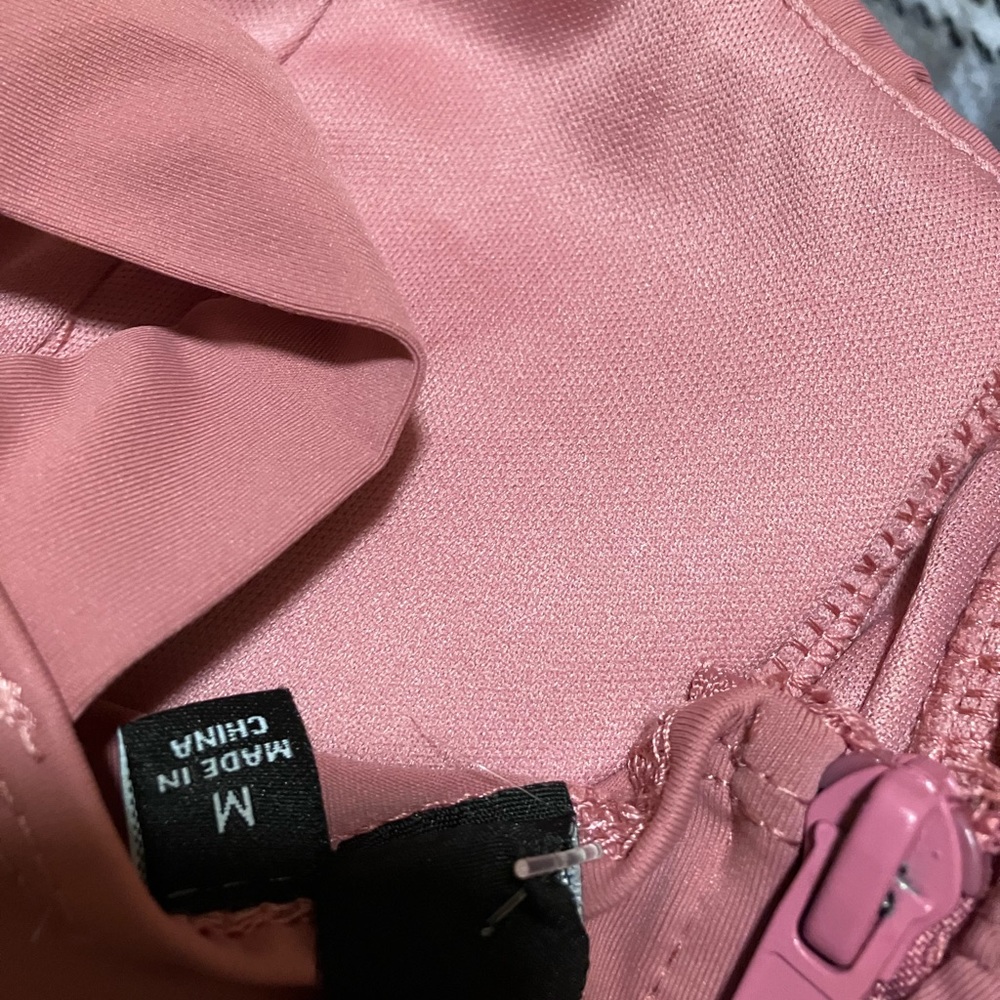 Windsor Medium Pink short dress - Picture 3 of 4